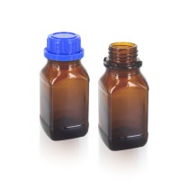 Quadratische Chemikalienflasche 100ml DIN32 Quadratische Chemikalienflasche 100ml DIN32